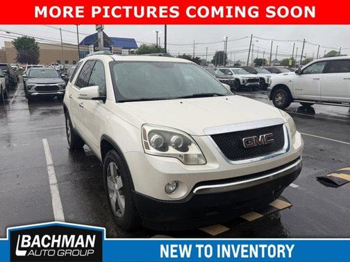 White Diamond Pearl 2011 GMC Acadia SLT