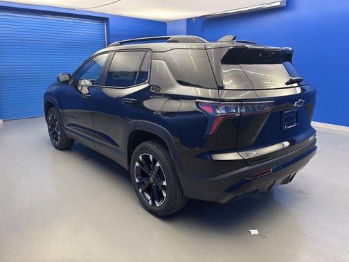 Mosaic Black Metallic 2026 Chevrolet Equinox RS