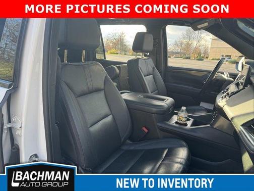 2022 Chevrolet Suburban RST