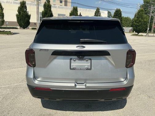 2021 Ford Explorer Base