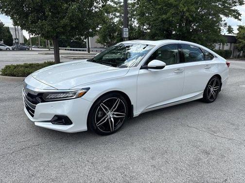 2022 Honda Accord Touring 2.0T