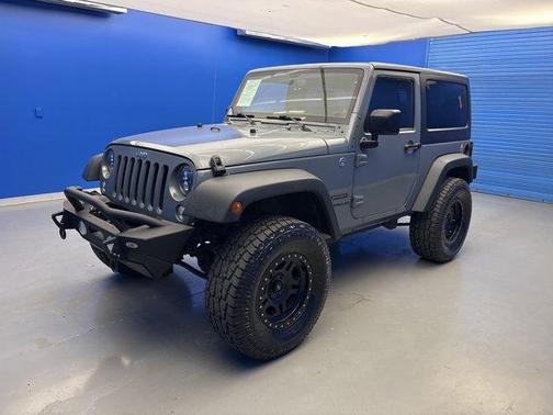 Anvil Clearcoat 2014 Jeep Wrangler Sport