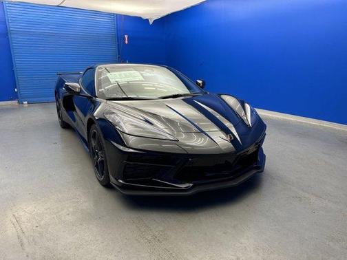 2025 Chevrolet Corvette Stingray w/2LT