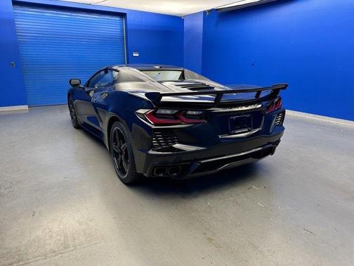 2025 Chevrolet Corvette Stingray w/2LT