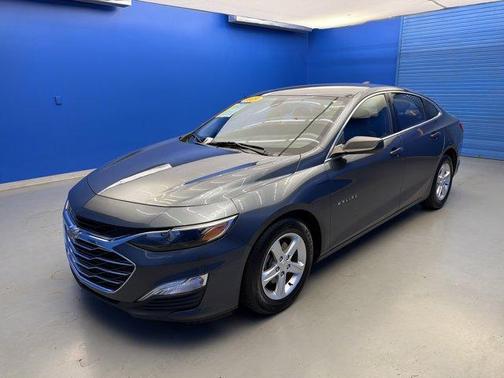 Shadow Gray Metallic 2019 Chevrolet Malibu 1LS