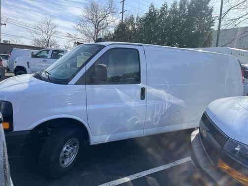 2025 Chevrolet Express 2500 Work Van