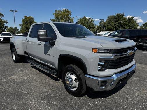2024 Chevrolet Silverado 3500 LT