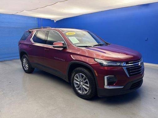 2022 Chevrolet Traverse LT Cloth