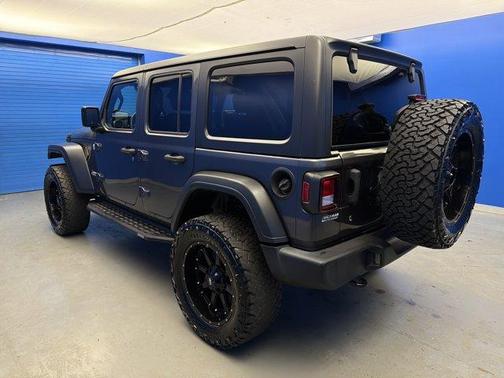 2018 Jeep Wrangler Unlimited Sport