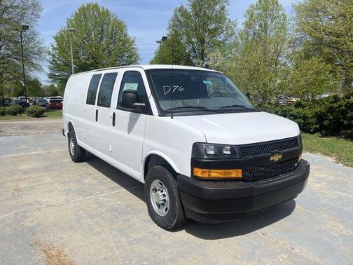 2025 Chevrolet Express 3500 Work Van