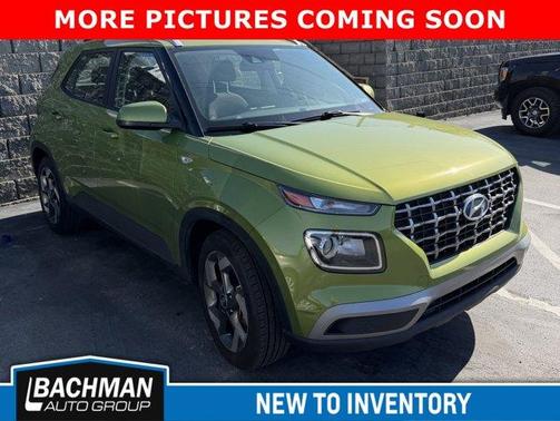 2022 Hyundai VENUE SEL