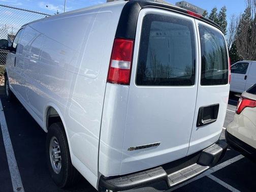 2025 Chevrolet Express 2500 Work Van