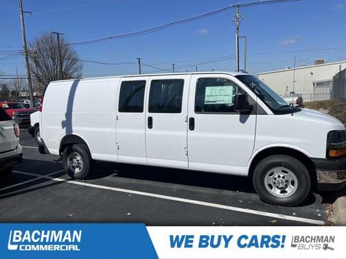2025 Chevrolet Express 2500 Work Van