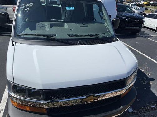 2025 Chevrolet Express 2500 Work Van