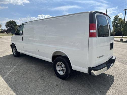 2025 Chevrolet Express 2500 Work Van