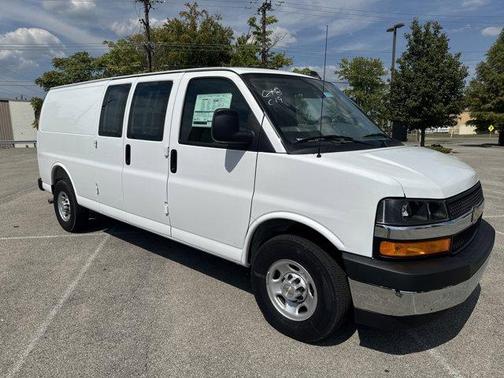 2025 Chevrolet Express 2500 Work Van