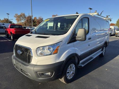2022 Ford Transit-250 