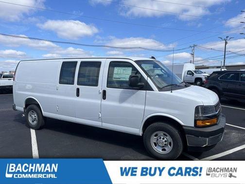 2025 Chevrolet Express 2500 Work Van