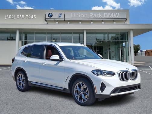 Mineral White Metallic 2024 BMW X3 xDrive30i
