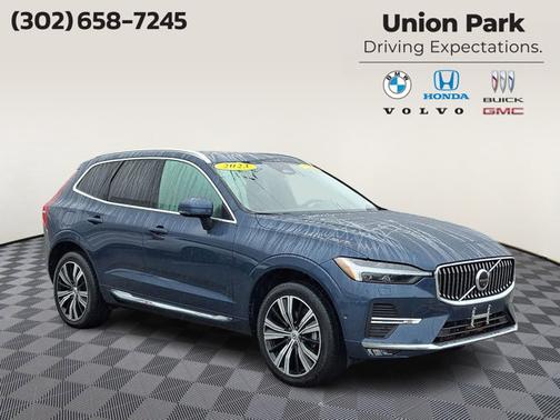 2023 Volvo XC60 Ultimate Bright Theme