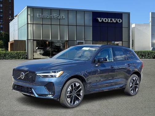 2026 Volvo XC60 Plus