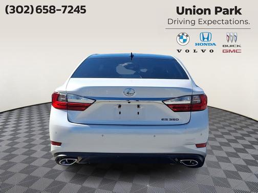 Eminent White Pearl - 085 2017 Lexus ES 350 Base