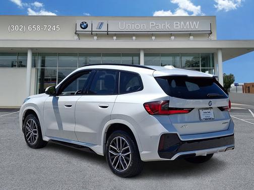 Alpine White - 300 2025 BMW X1 xDrive28i