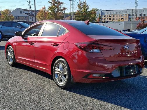 Scarlet Red Pearl 2020 Hyundai ELANTRA Value Edition