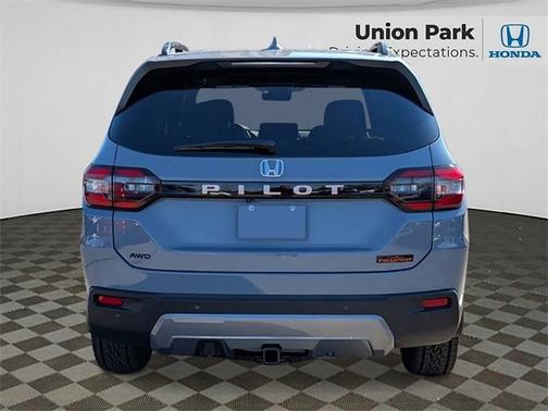 2026 Honda Pilot TrailSport