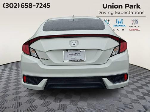 White 2017 Honda Civic EX-L