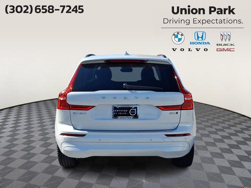 2023 Volvo XC60 Core