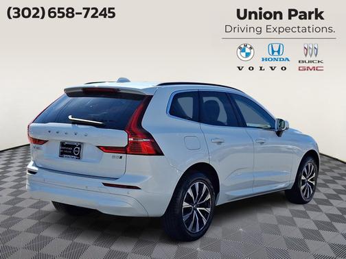 2023 Volvo XC60 Core