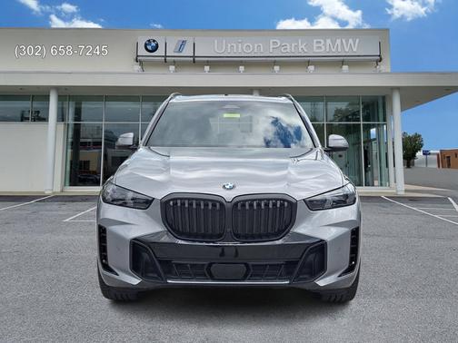 Skyscraper Grey Metallic 2024 BMW X5 xDrive40i