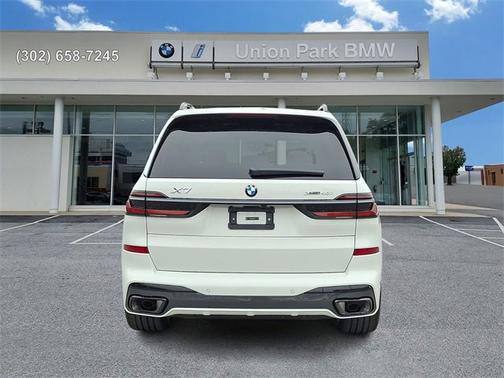 2026 BMW X7 xDrive40i