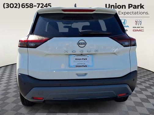 Glacier White 2023 Nissan Rogue S