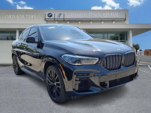 Black Sapphire Metallic 2022 BMW X6 M50i