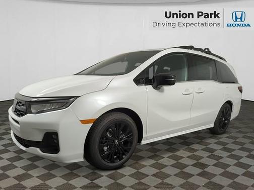 Platinum White Pearl 2026 Honda Odyssey Sport-L