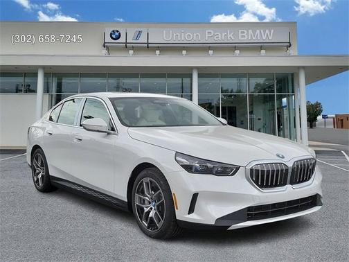 2025 BMW i5 xDrive40