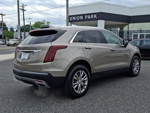 Latte Metallic 2022 Cadillac XT5 AWD Premium Luxury