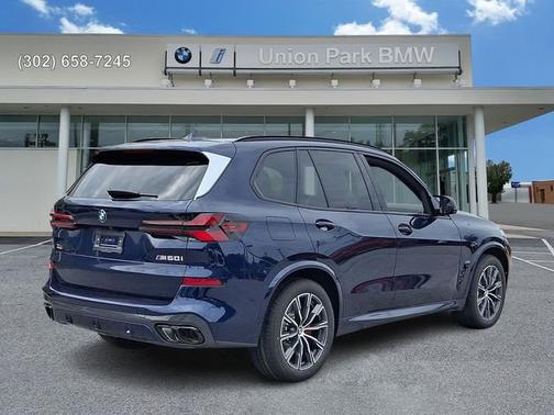 Tanzanite Blue II Metallic 2026 BMW X5 M60i