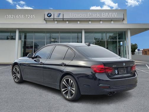 2018 BMW 330 i xDrive