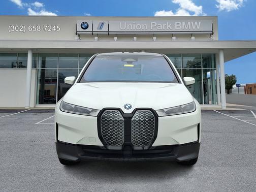 2025 BMW iX xDrive50