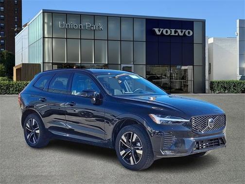 2026 Volvo XC60 Core