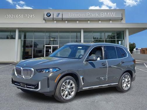 Dravit Grey Metallic 2026 BMW X5 xDrive50e