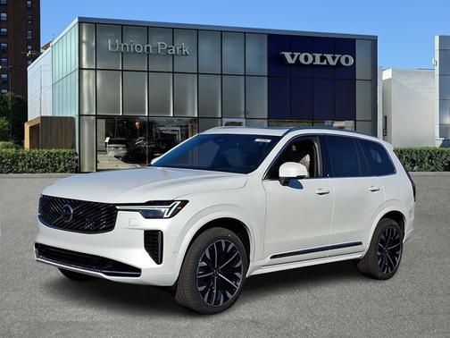 Crystal White Pearl 2027 Volvo XC90 Ultra