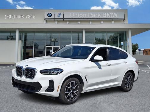 2025 BMW X4 xDrive30i