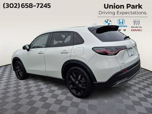 Platinum 2024 Honda HR-V Sport