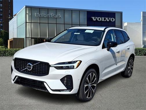 2025 Volvo XC60 Plus