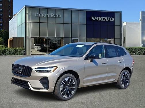 Bright Dusk Metallic 2026 Volvo XC60 Plus