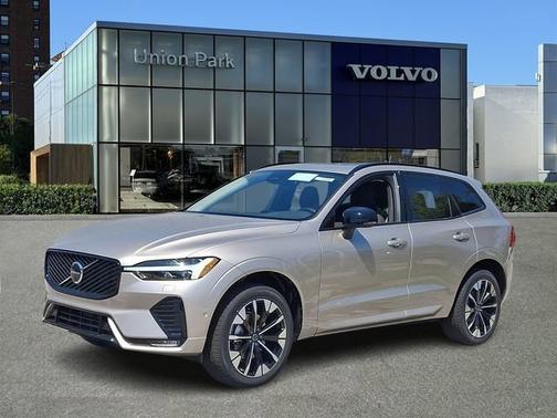 Bright Dusk Metallic 2026 Volvo XC60 Plus
